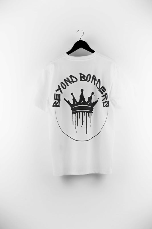 Offwhite T-Shirt mit Crown Backprint und Beyond Borders Schriftzug, 100% Baumwolle, Normal Fit